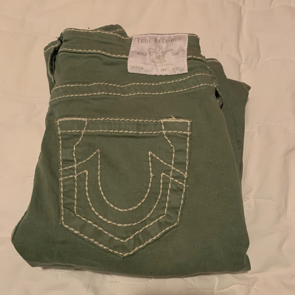 Women’s true religion mid rise skinny size 29